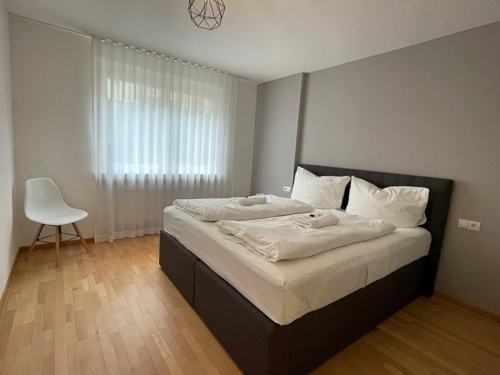 Stylische Stadt-Wohnung Bregenz - Mit Parkplatz Екстериор снимка